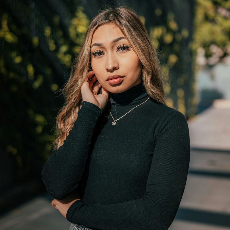 ProfitForge Author - Michelle Carter